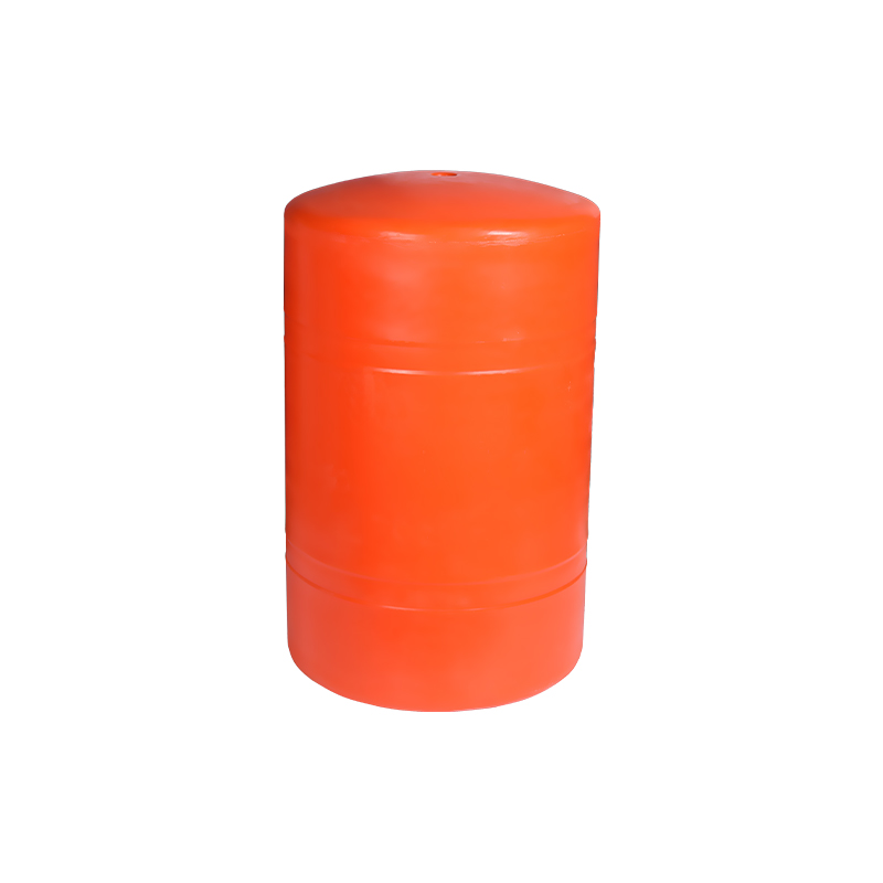 Jaký je rozdíl mezi vertikálními a horizontálními zásobníky PE? Který design je praktičtější?